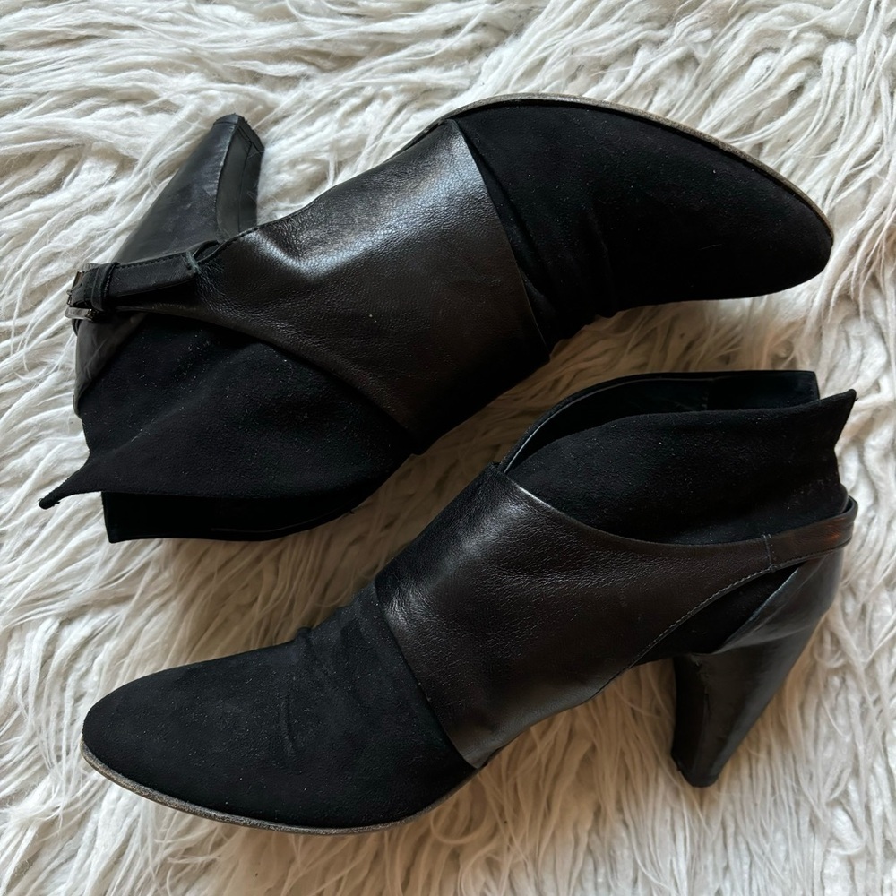 IXOS Black Suede Leather Overlay Buckle Heeled Notched Ankle Boot EUC Size 39.5